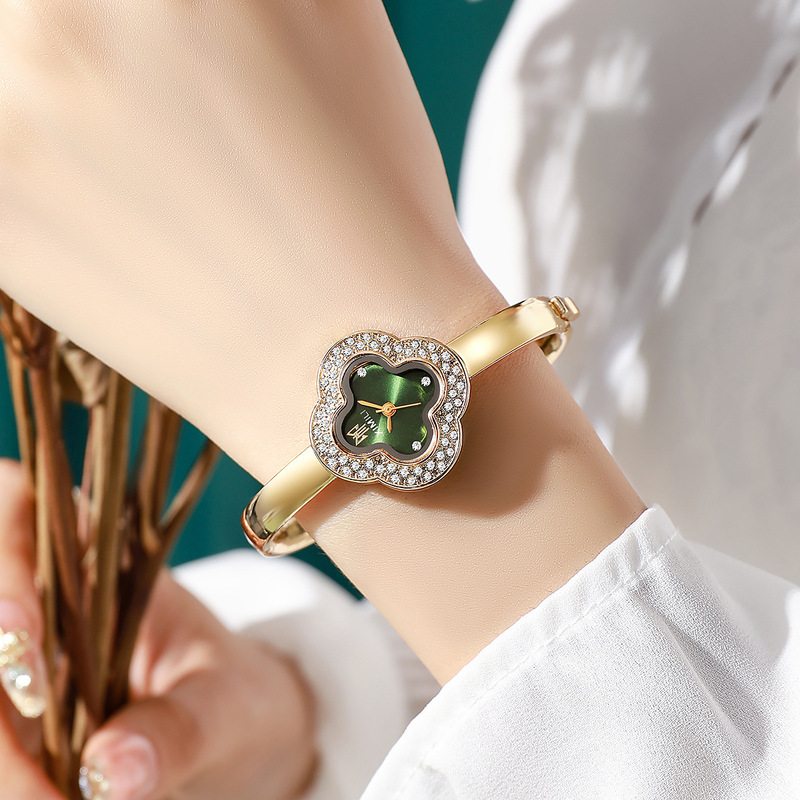 Women's Luxury Diamond-Encrust - đánh giá và giá Luxury Watch Girl